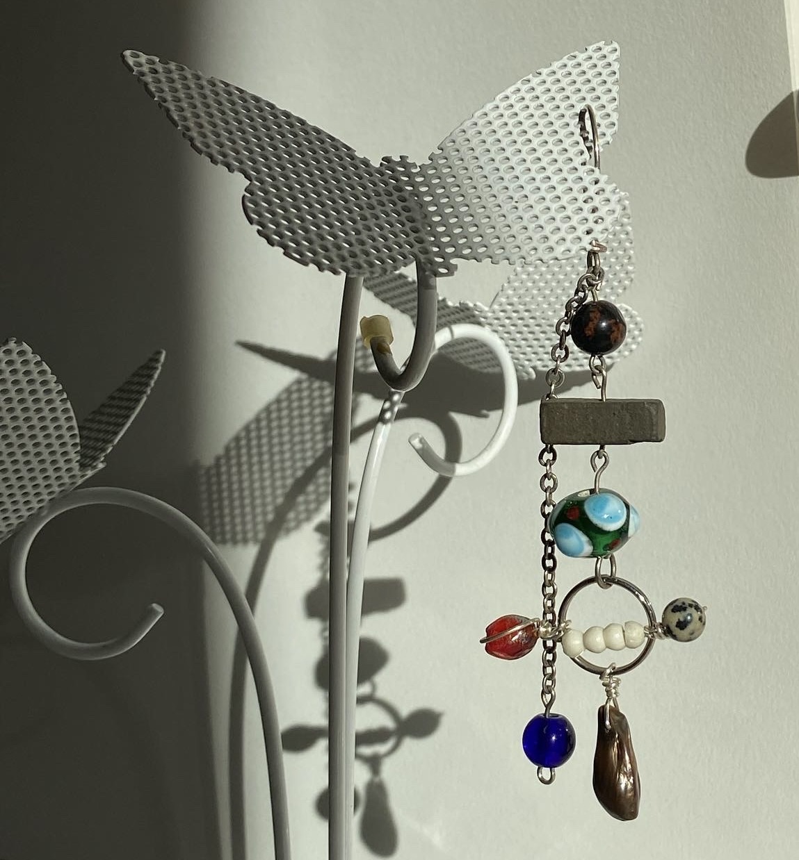 Earthy Mobile single earring