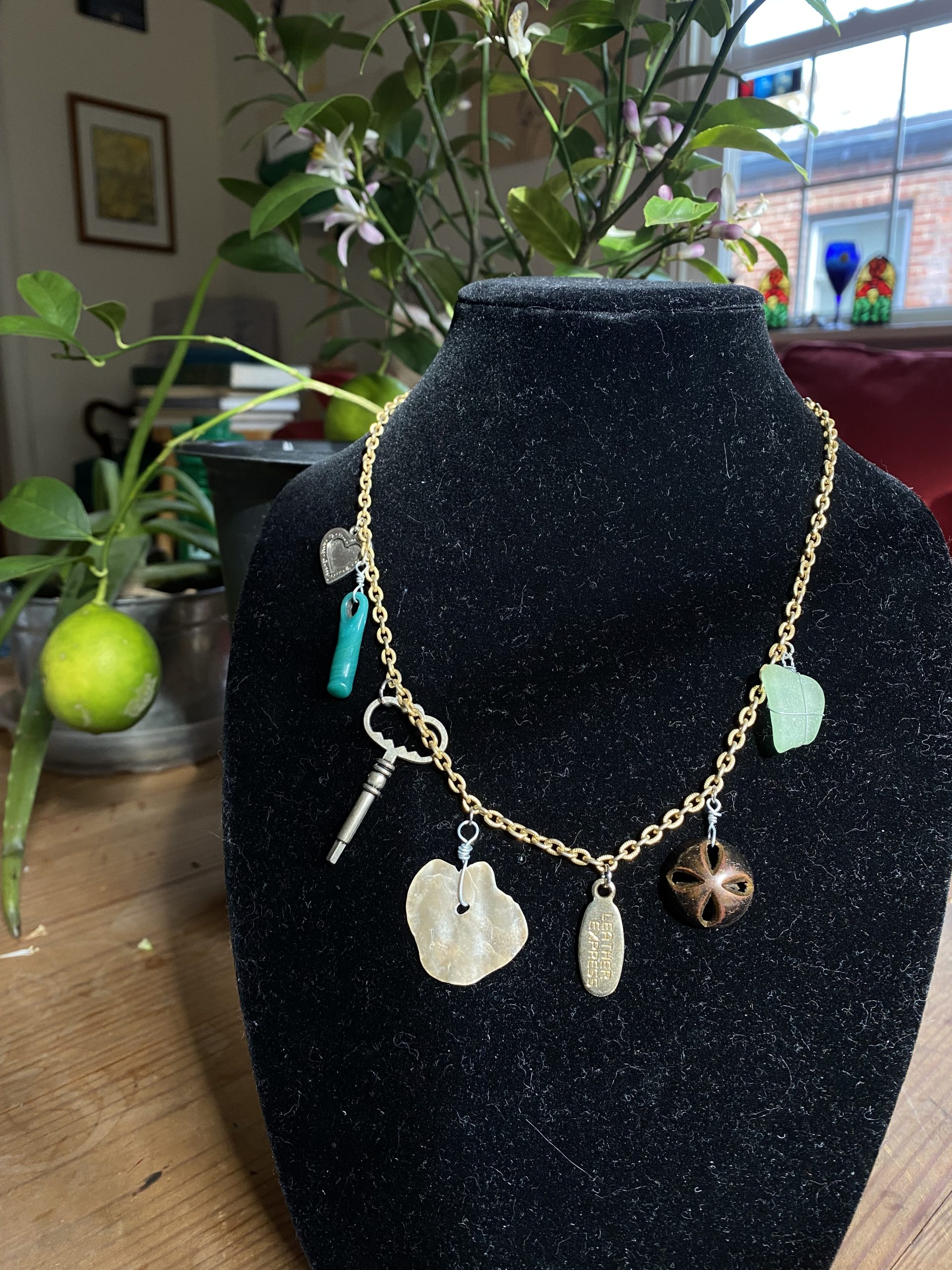River Mermaids charm necklace - Image 5