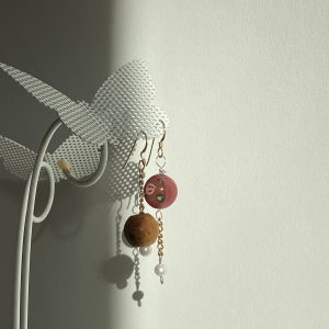 Rose Chocolate Asymmetrical earrings